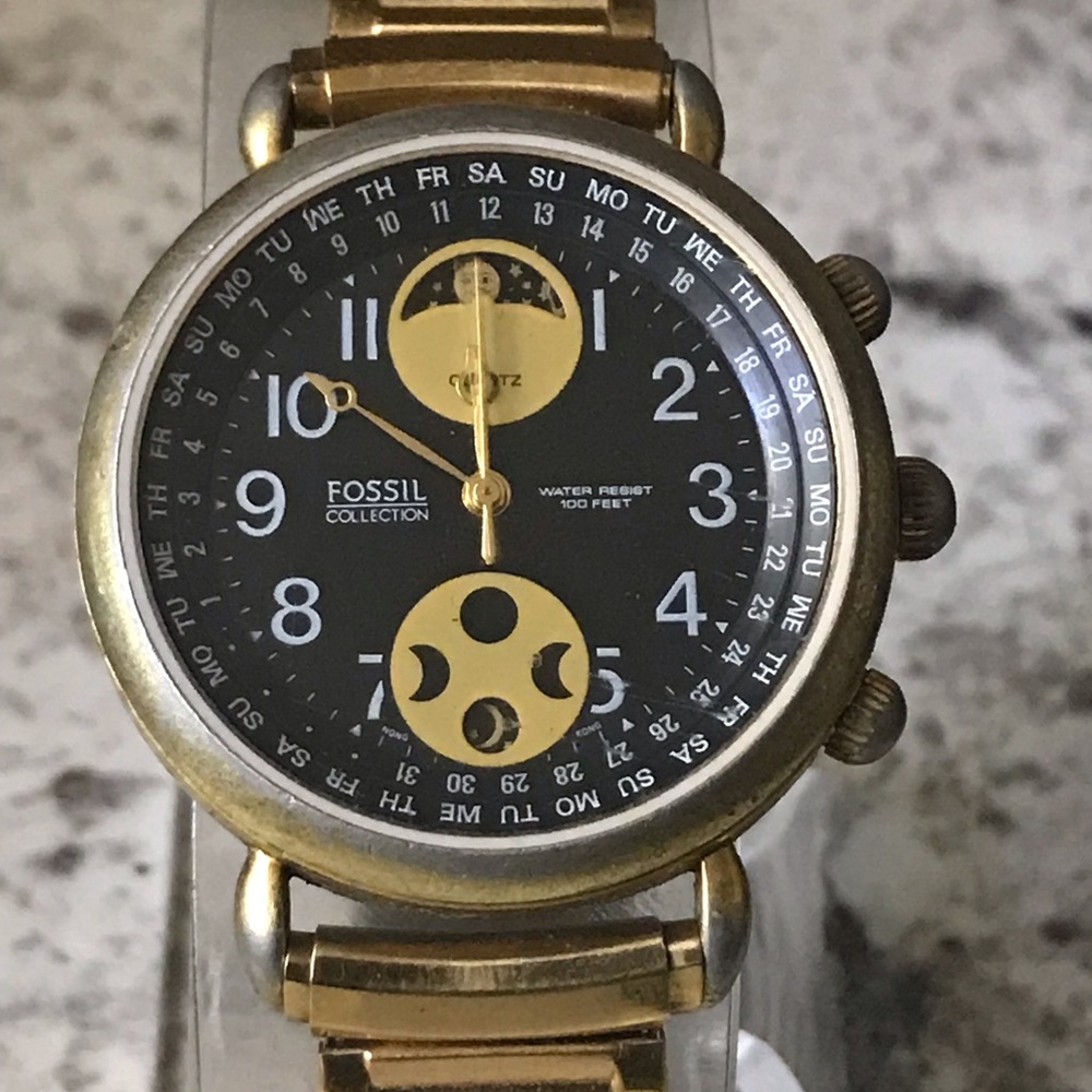 1988 RARE FOSSIL CHRONOGRAPH MOON PHASE WATCH - Picture 3 of 7